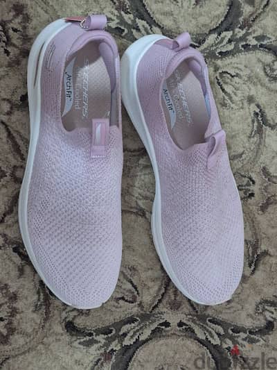 Skechers shoes for women