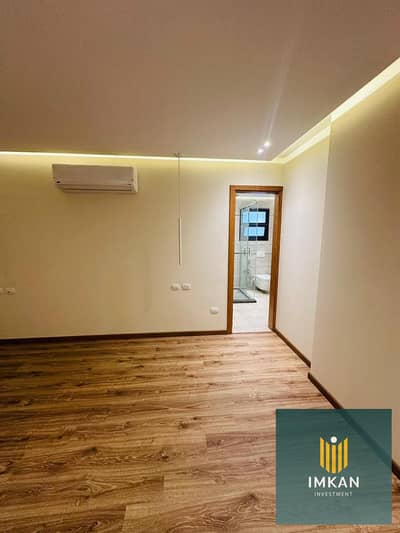 124 sq m apartment with hotel-style finishing for sale in installments over 7 years, on the Suez Road, opposite Open Air, Madinaty, Cairo.