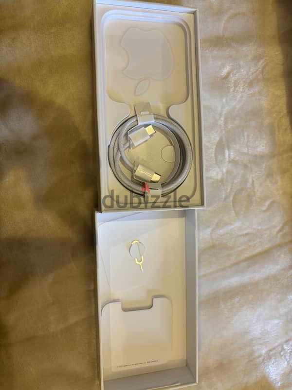 Iphone 15 2