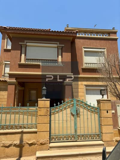 Corner Twin House Villa for Sale in Velino Compound, New Cairo - Ready to Move In - infront of El Rehab