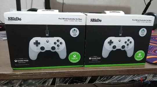 8BitDo Pro 2 Xbox Wired Controller (White)(New Sealed) كنترولر دراع