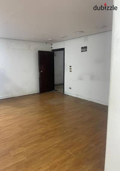 Administrative office for sale in Bolkly