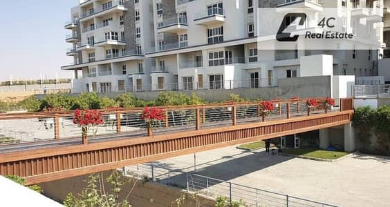 For sale apartment 2bedrooms ready to move125 m finished in best phase ,lowest price available in mountain view i-city fifth settlement new cairo