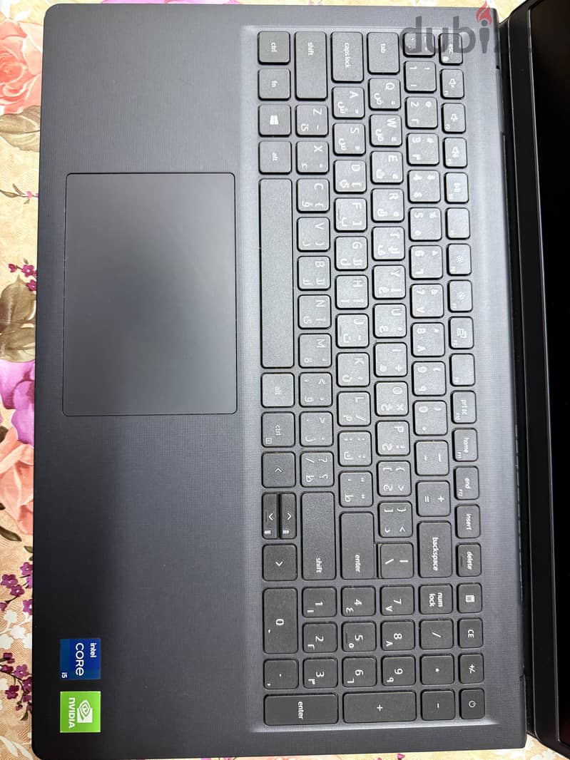DELL VOSTRO 15 3510 4