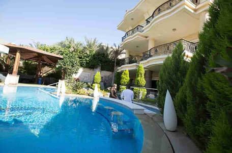 Villa for sale, finished with air conditioning, next to the Mercedes agency in the gathering