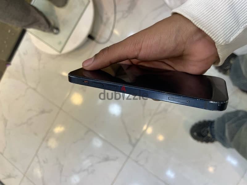 Iphone 12 ايفون للبدل 3