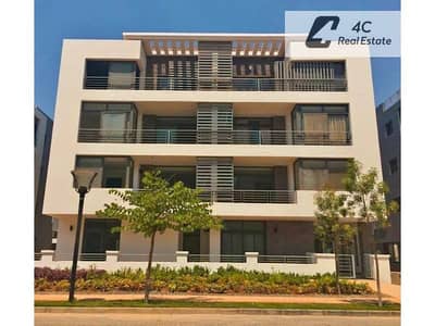 شقة للبيع بجاردن 149 م استلام فوري متشطبه 3 غرف نوم في تاج سيتي نيو كايرو برايم لوكيشن  in Taj City New Cairo