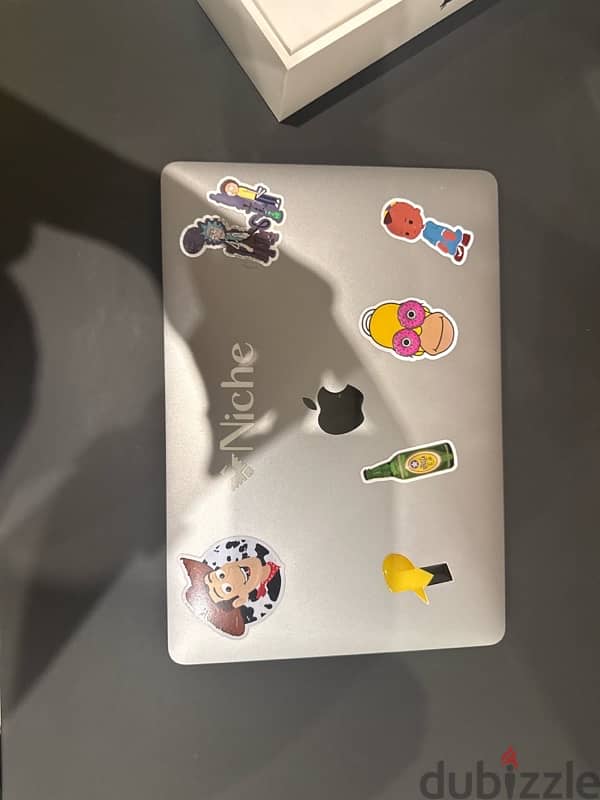 Macbook pro M2 256 1