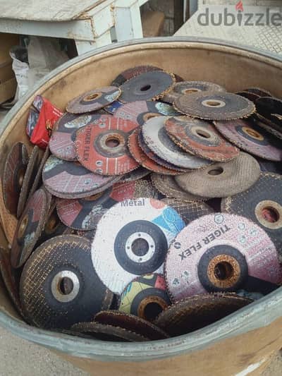 حجارة صاروخ بواقى