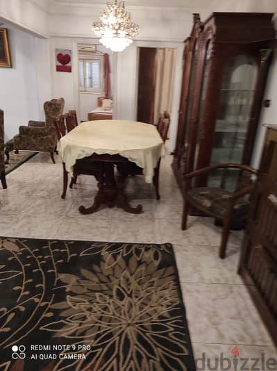 شقة للبيع بالفرش في العجوزة - امام كوبري اكتوبر علي الشارع الرئيسي