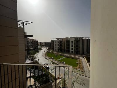Penthouse for sale in Six West Compound, Beverly Hills – Sheikh Zayed