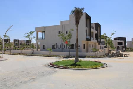 تاون هاوس كورنر للبيع – Lake West 1 – الشيخ زايد
