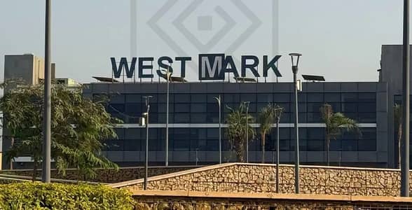 60m² Office in West Mark, Directly on the Axis