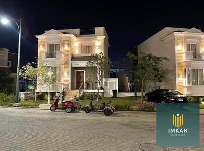 Villa - Immediate delivery in Mountain View 1 in front of Al-Rehab for sale Mountain View 1.1 - Al-Tajammu Al-Awwal