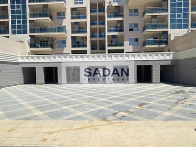 محل للبيع استلام فوري امام البلازا مباشر في الداون تاون العلمين الجديده الساحل الشمالي  قريب من الأبراج