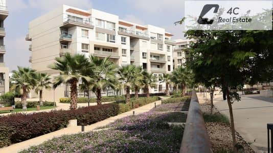 شقه 214 متر باقل سعر في الماركت في لوكيشن مميز في كمبوند هايد بارك القاهره الجديده hyde park new cairo هايد بارك التجمع الخامس very prime location شقه 214 متر باقل سعر في الماركت في لوكيشن مميز في كمبوند هايد بارك القاهره الجديده hyde park new cairo هايد بارك التجمع الخامس very prime location