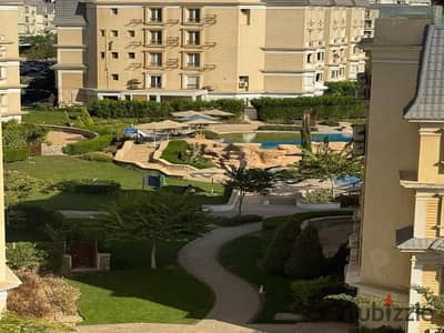 اي فيلا روف بكمبوند مونتن فيو هايد بارك