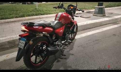 مكنه بنيلي vlr200سسي بحاله جيدا جدا جدا