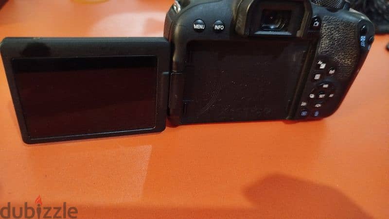 Canon EOS 800D 3