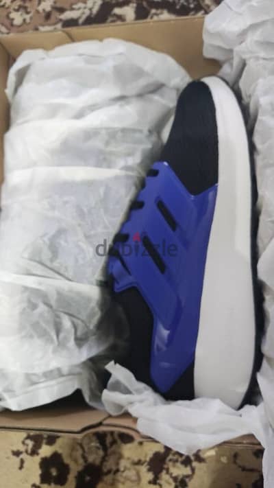 كوتشي adidas ultimashow 2.0 مقاس 44 جديد باالبوكس اصلي