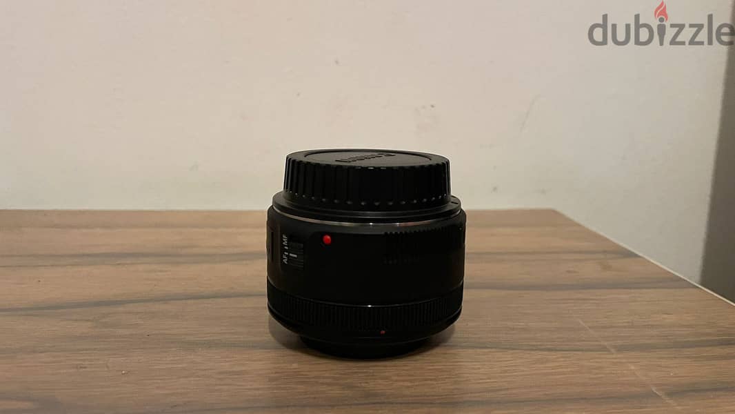 Camera Canon EOS 2000D DSLR 12