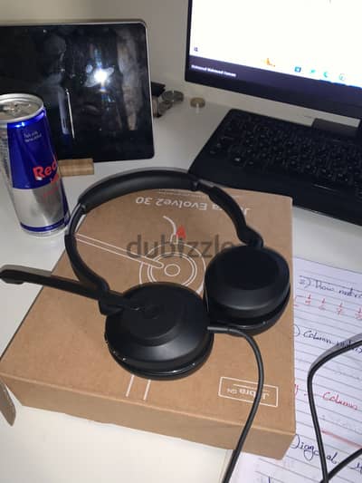 سماعة Jabra Evolve2 30 استعمال مرة واحدة بس