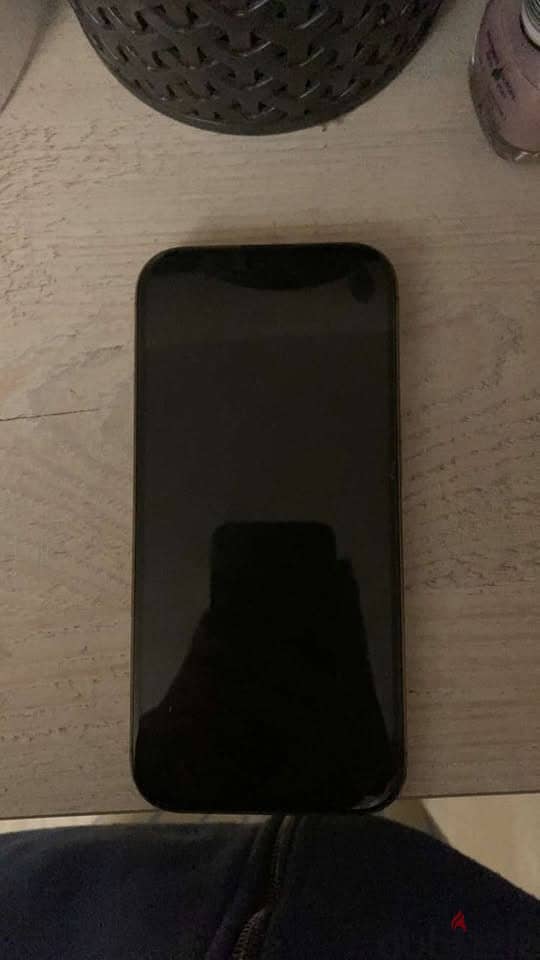 IPhone 16 pro 1