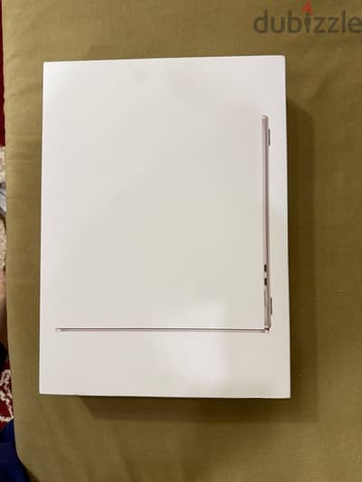 Apple MacBook Air m4 15” new and saeled