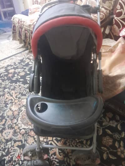 عربة اطفال للبيع ماركة جراكو