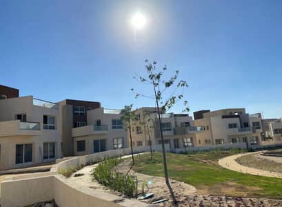 townhouse largest build up area for sale under market price prime view directly on pool infront of new giza soleya compound