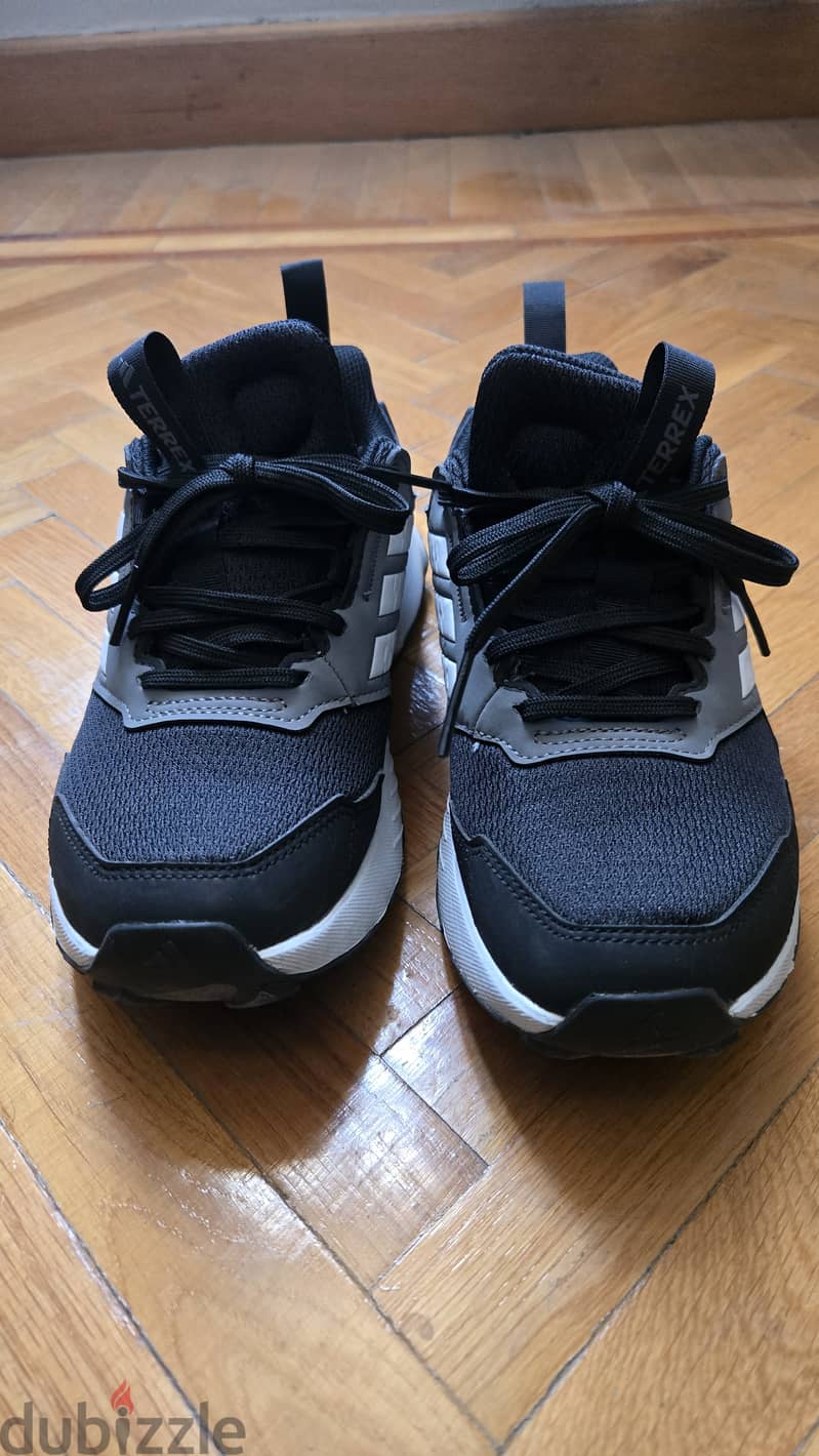 Adidas unisex TERREX TRACEFINDER 1