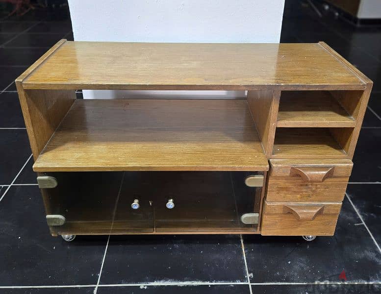 tv unit 1
