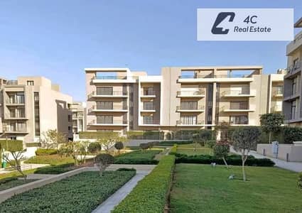 شقة للبيع 160م في المراسم فيفث سكوير Fully Finished ٣ غرف حمامات ACs Kitchen Prime Location التجمع الخامس