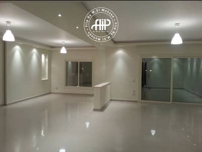 Apartment For Sale In Beverly Hills