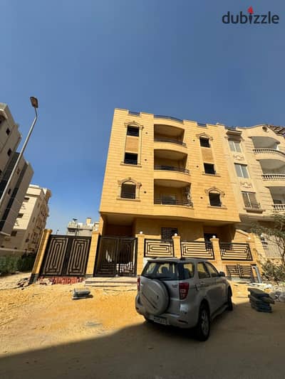 شقه للبيع في جاردينيا هايتس ١ بالتجمع الخامس NEW CAIRO