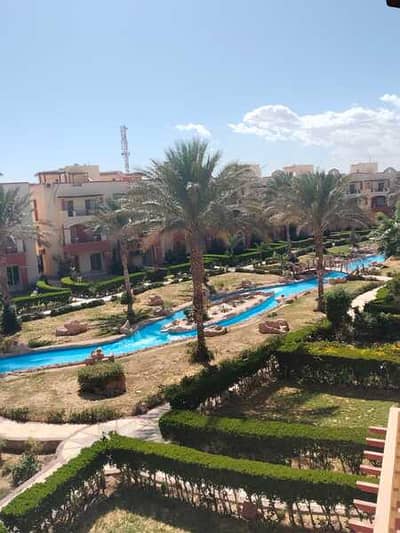 شاليه للبيع 90م في لاسيرينا ريزورت الزعفرانة – فيو مباشر حمام سباحة وبانوراما بحر – استلام فوري