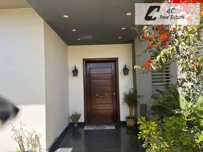اقل سعر فالماركت توين هاوس متشطب بالتكييفات  في هايد بارك استلام فوري  مساحه 320 متر جاهز المعاينه والسكن في التجمع الخامس hyde park new cairo