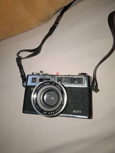 كاميرا ياشيكا إليكترو 35 (35 Yashica Electro زيرو