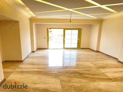 The price of this villa has been reduced for a quick sale. It's a Y-model villa in Al Rehab City with a private swimming pool and a view of the mosque