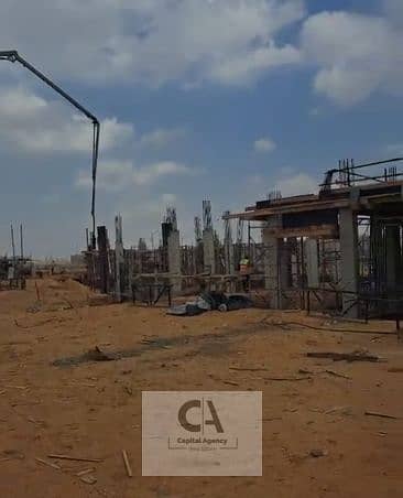فيلا للبيع في قلب المستقبل يتي في كومباوند وان او وان بقسط علي 10 سنوات ومقدم 5% فقط بفيو مميز علي اللاند اسكيب | The 101