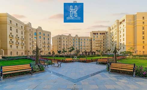 شقة 3 غرف استلام فوري متشطب بالتكييفات المركزية للبيع في كمبوند نيو جاردن سيتي العاصمة بالتقسيط
