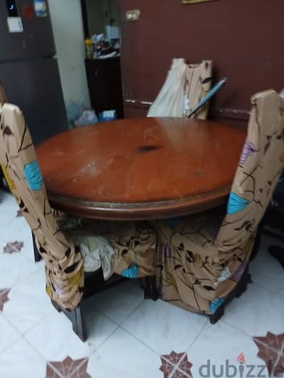 طربيزة سفره مروه خشب زان و٥ كراسي سفره