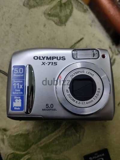 . . كاميرا Olympus X-715 بالكارت الأصلي النادر