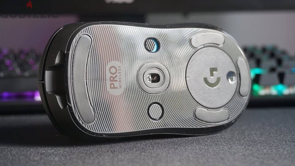 Mouse Logitech Pro Wireless 1