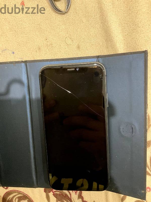 iPhone 11 Clean 2