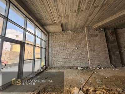 Retail at North 90 St. 220m for Rent-New Cairo