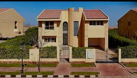 Standalone villa for sale in El Rabwa Compound – Sheikh Zayed Land area 800 sq m | Registered Blue Contract | No transfer fees