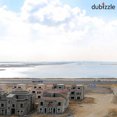 Ready to move, direct lake view apartment in Sawary