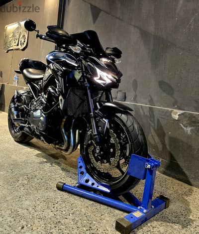kawasaki Z900