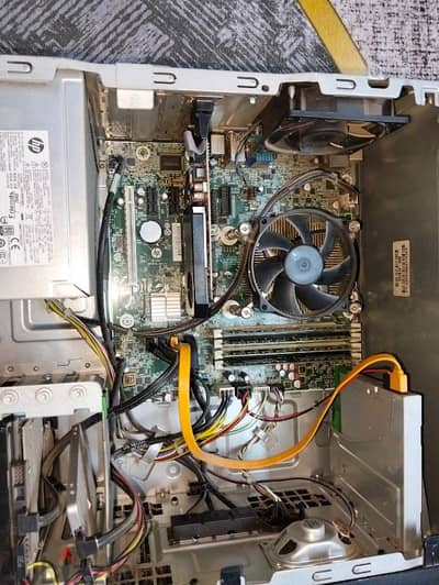 كمبيوتر بكرت gtx 745